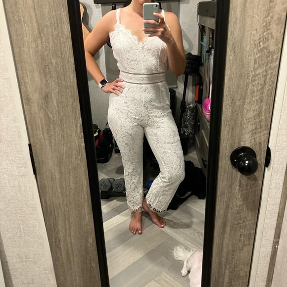 NWOT White Lace Backless Jumpsuit - Picture 11 of 13